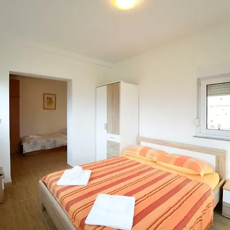 Apartment Maris Pula Exterior photo